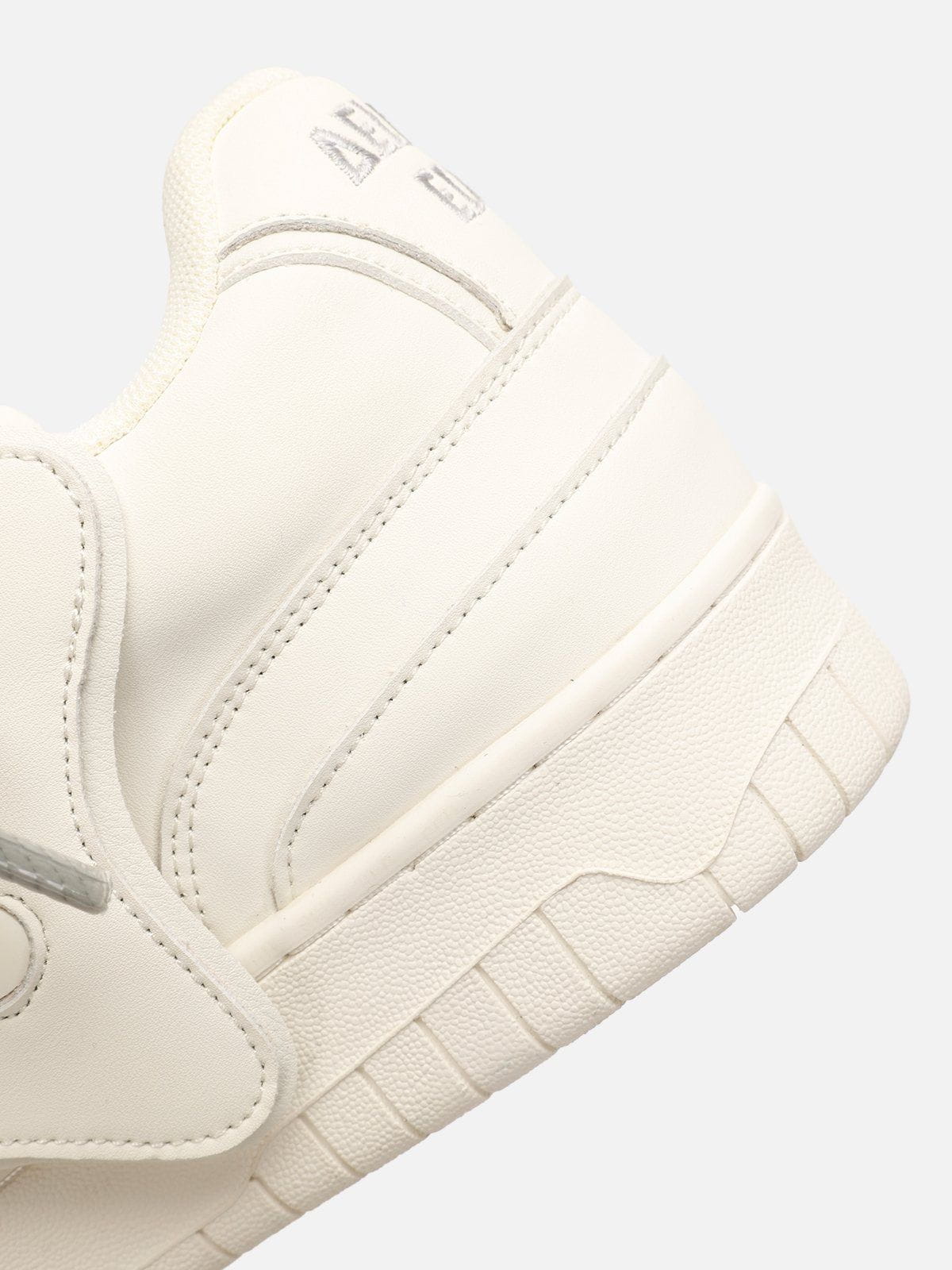 StarryClimb Star Skate Shoes - Image 9